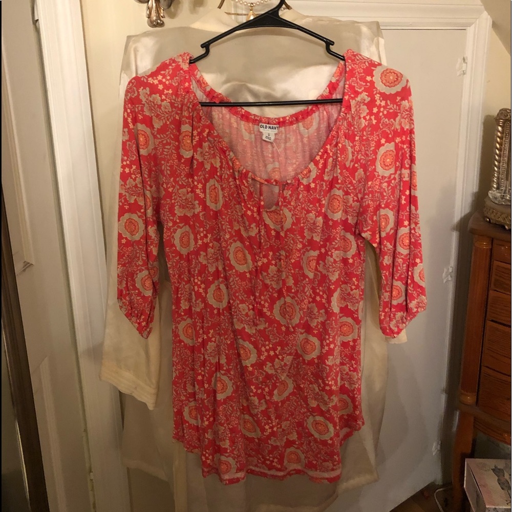 Old navy blouse